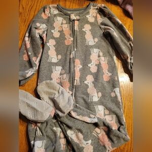 (4/$15) Carters winter zip-up pajamas 3t